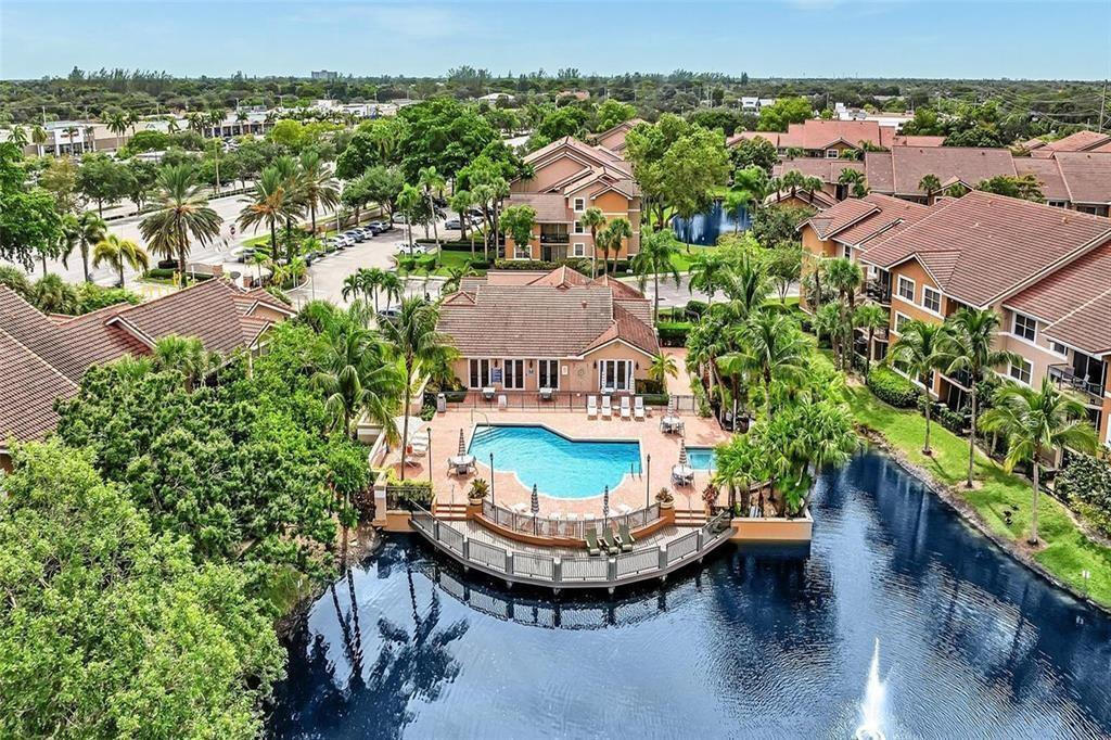 EDGEWATER CONDO - Residential Lease
