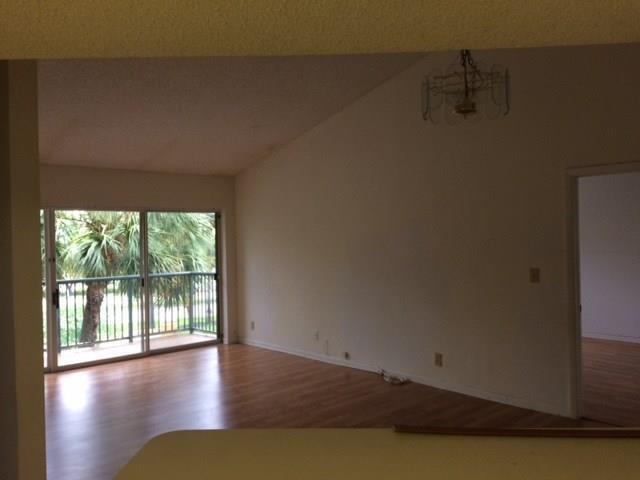 EDGEWATER CONDO - Residential Lease