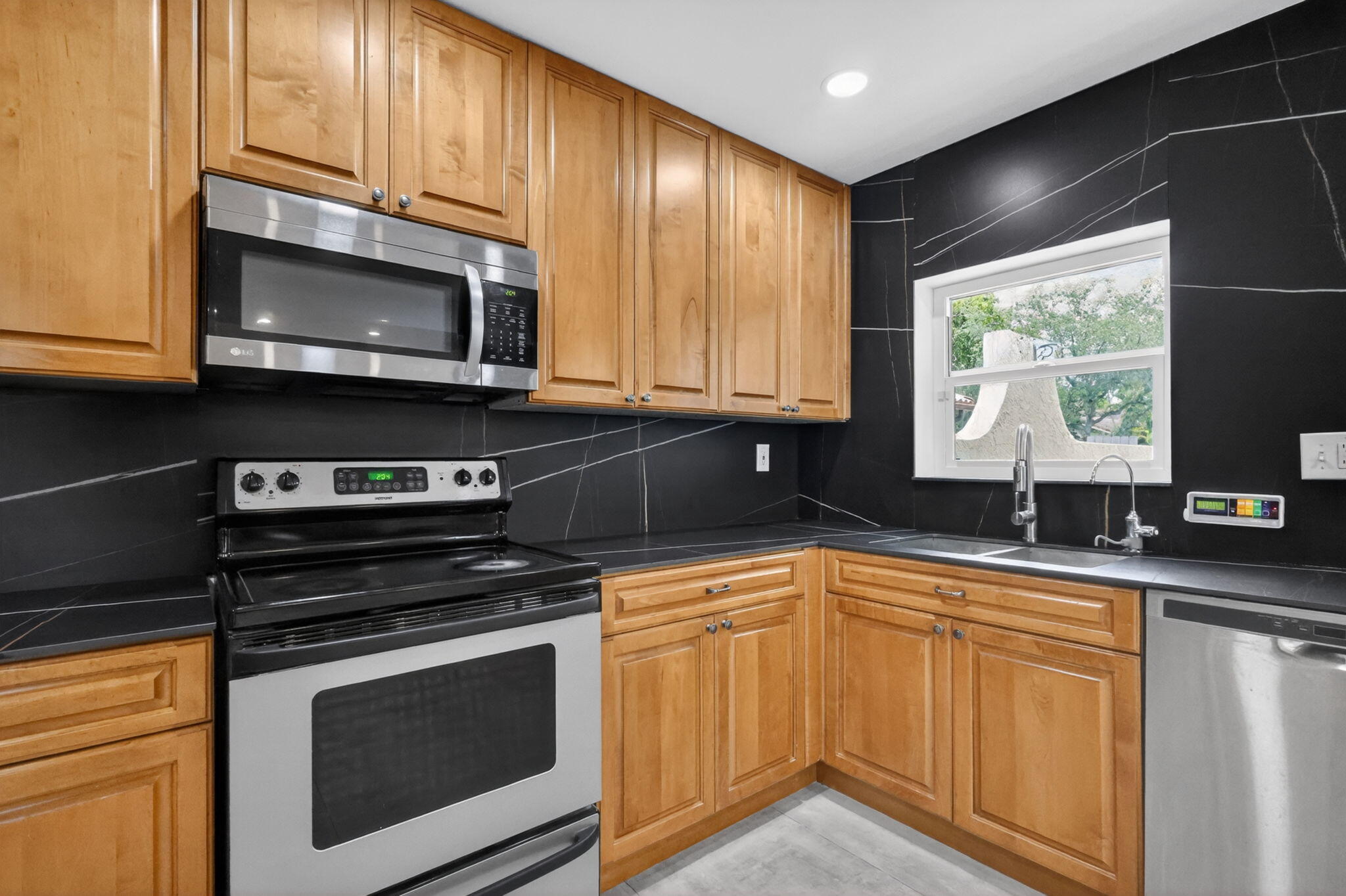 RAINBERRY LAKE PH IV-B - Residential
