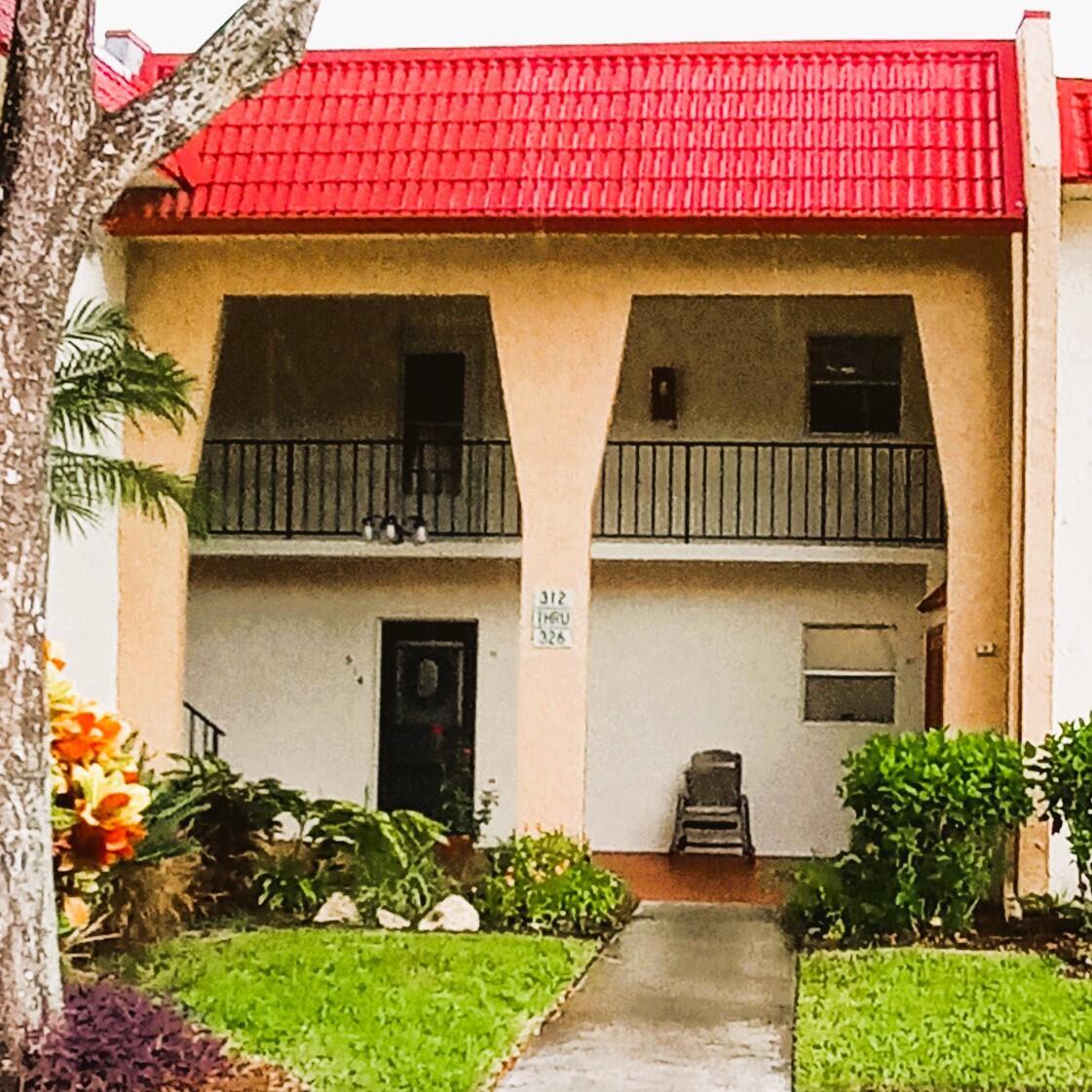 GOLDEN LAKES VILLAGE CONDO 1 THRU 13-A - Residential Lease
