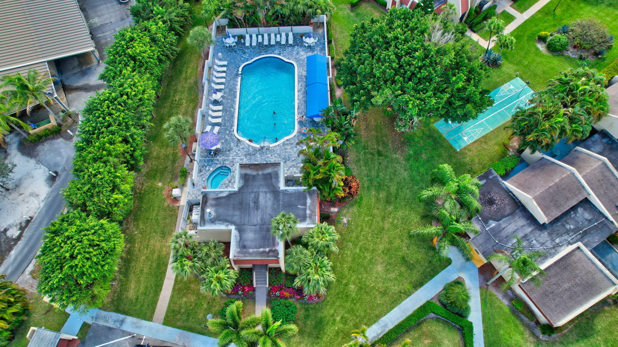FOUNTAINS OF PALM BEACH CONDO 3 - Residential