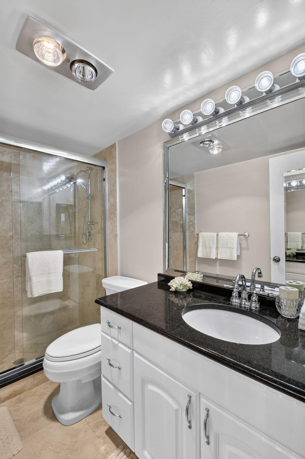 FOUNTAINS OF PALM BEACH CONDO 3 - Residential