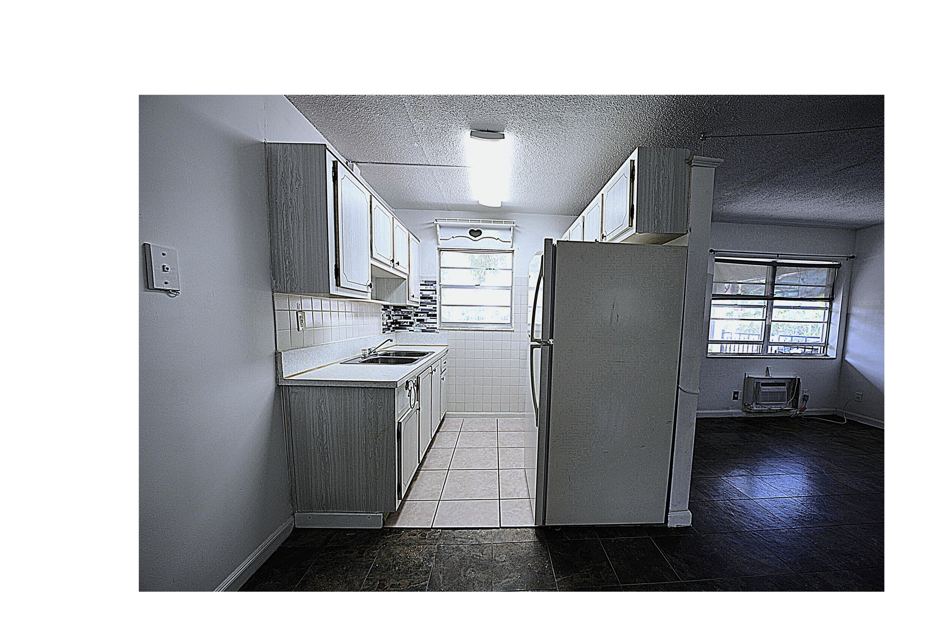 TOWNSITE APTS ONE CONDO - Residential