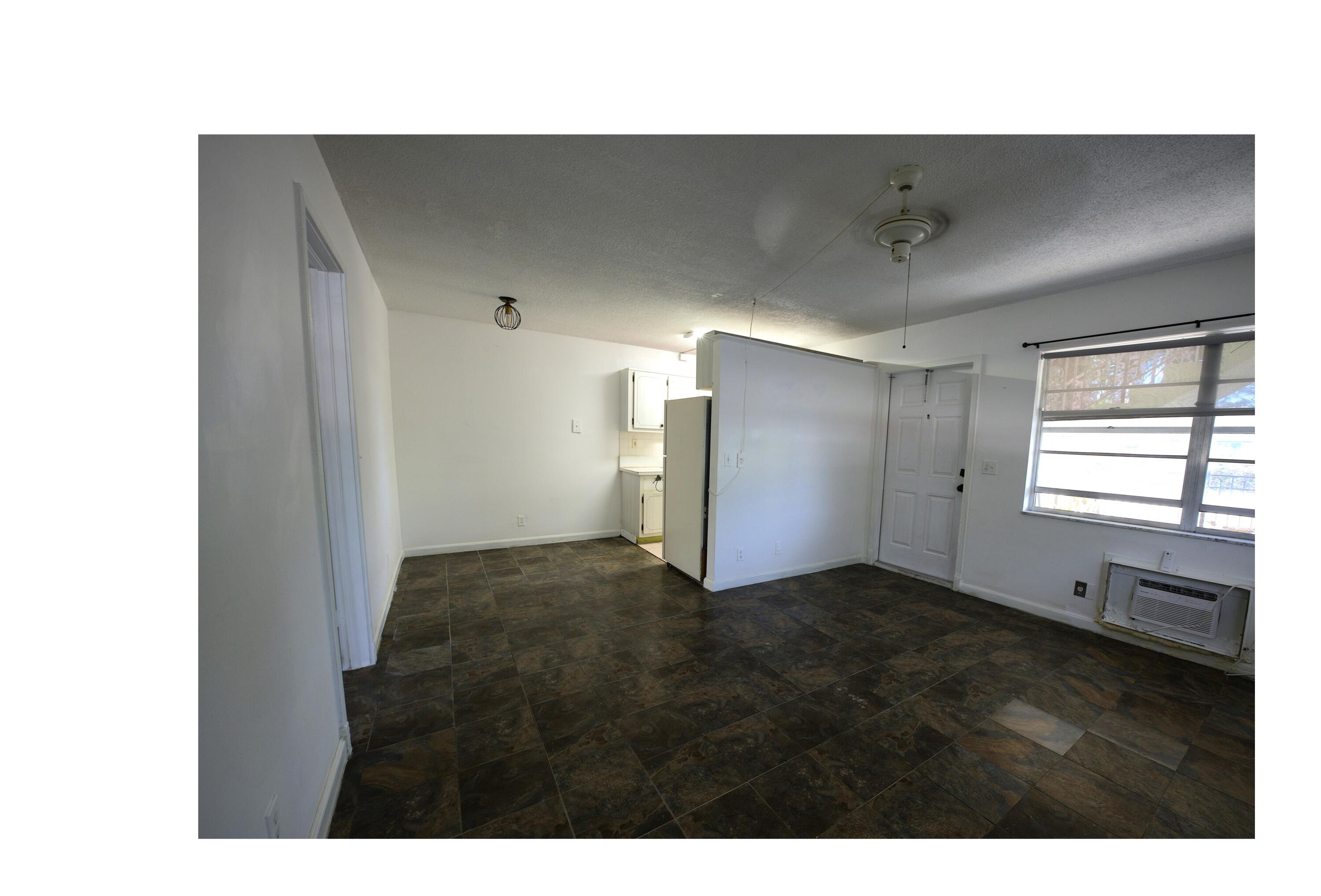 TOWNSITE APTS ONE CONDO - Residential