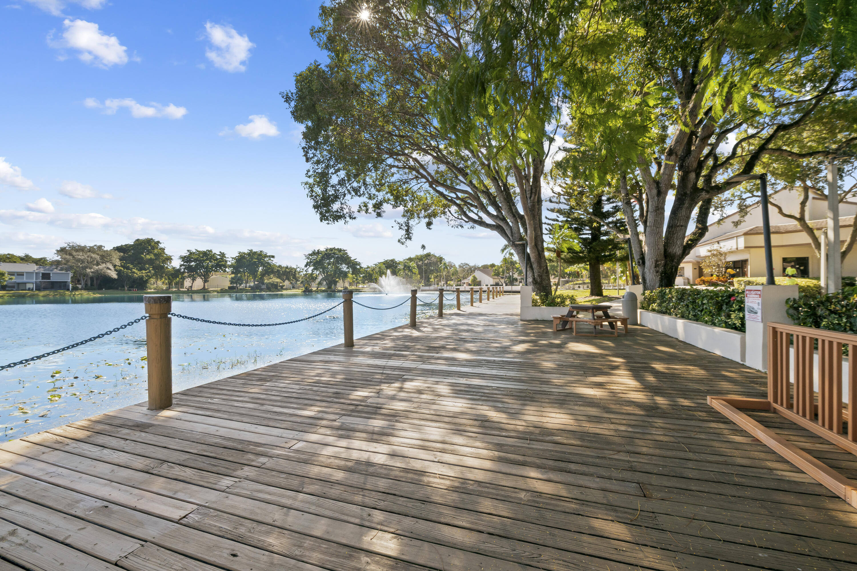 BAYWOOD VILLAGE II-D CONDO - Residential