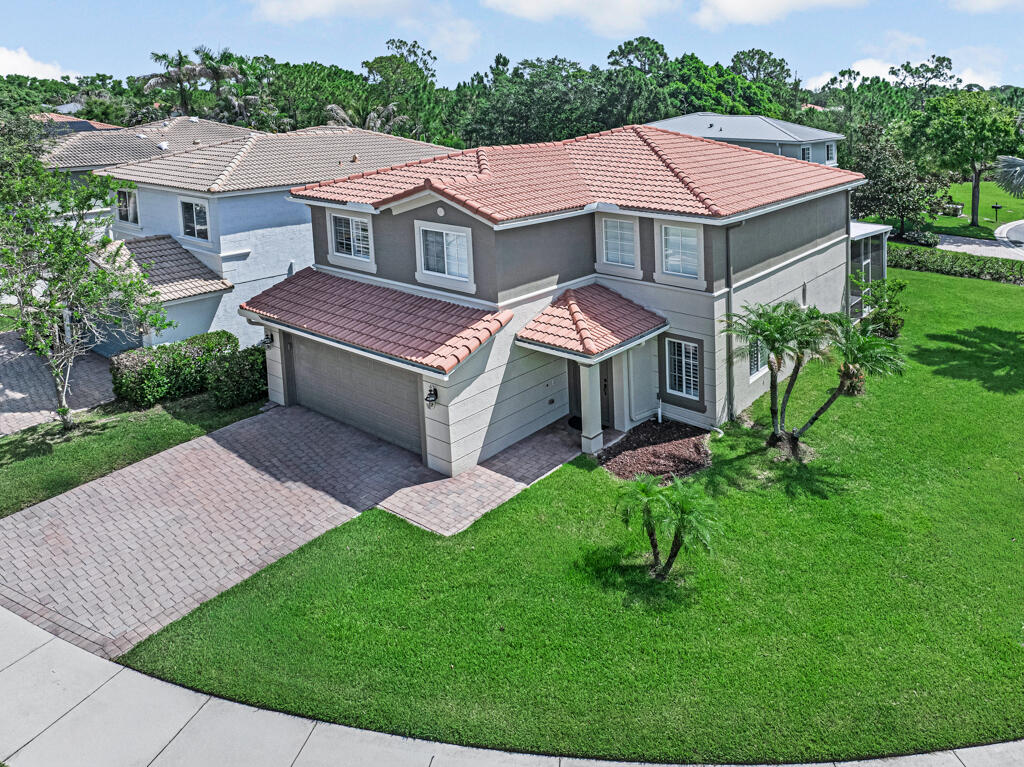 MARTINS CROSSING - Residential