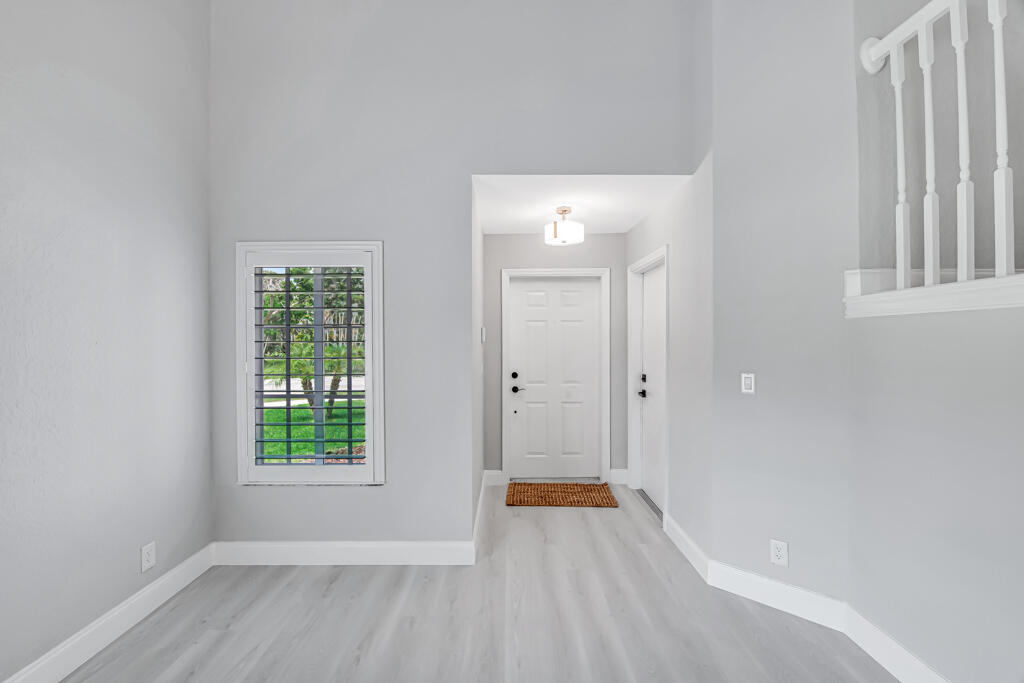MARTINS CROSSING - Residential