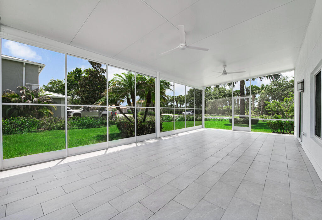 MARTINS CROSSING - Residential