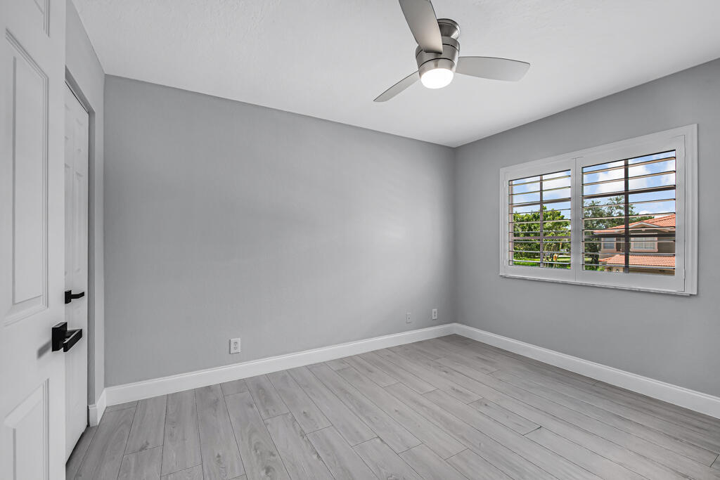 MARTINS CROSSING - Residential