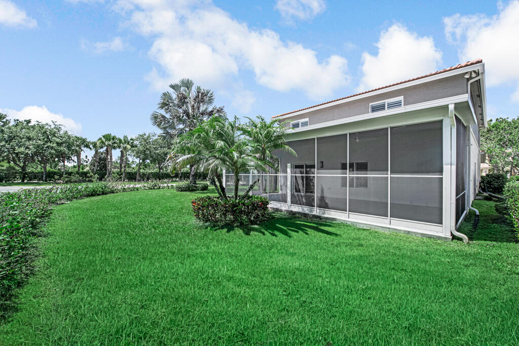 MARTINS CROSSING - Residential