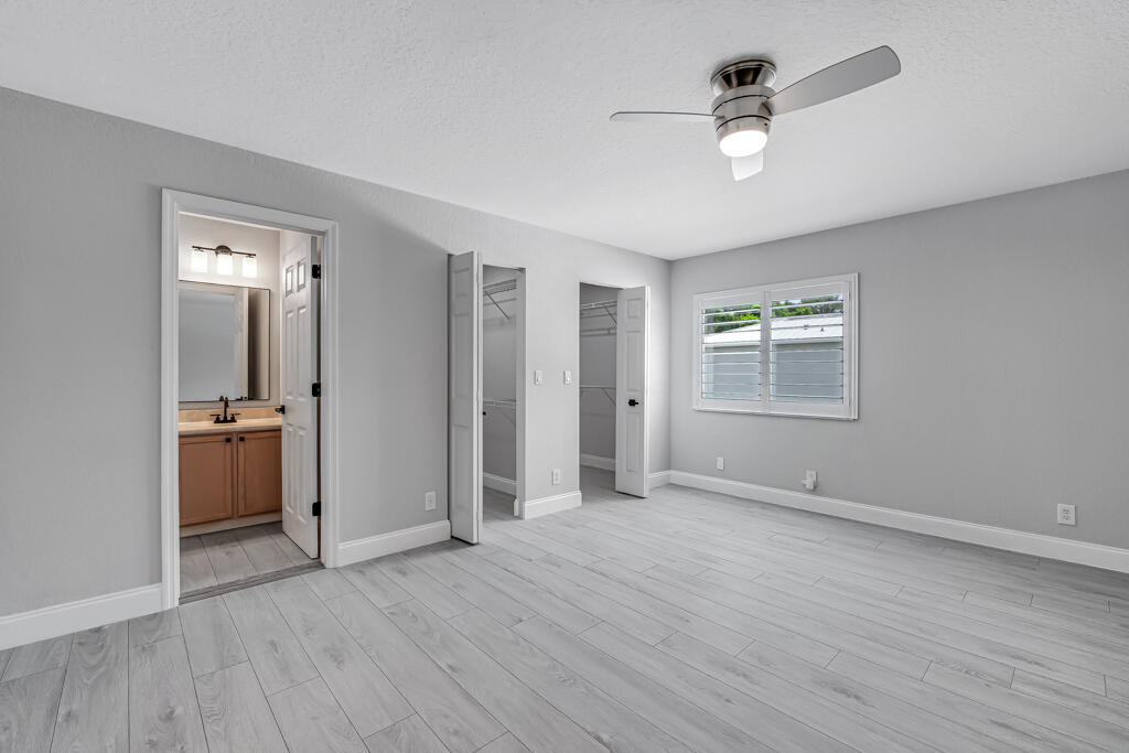 MARTINS CROSSING - Residential