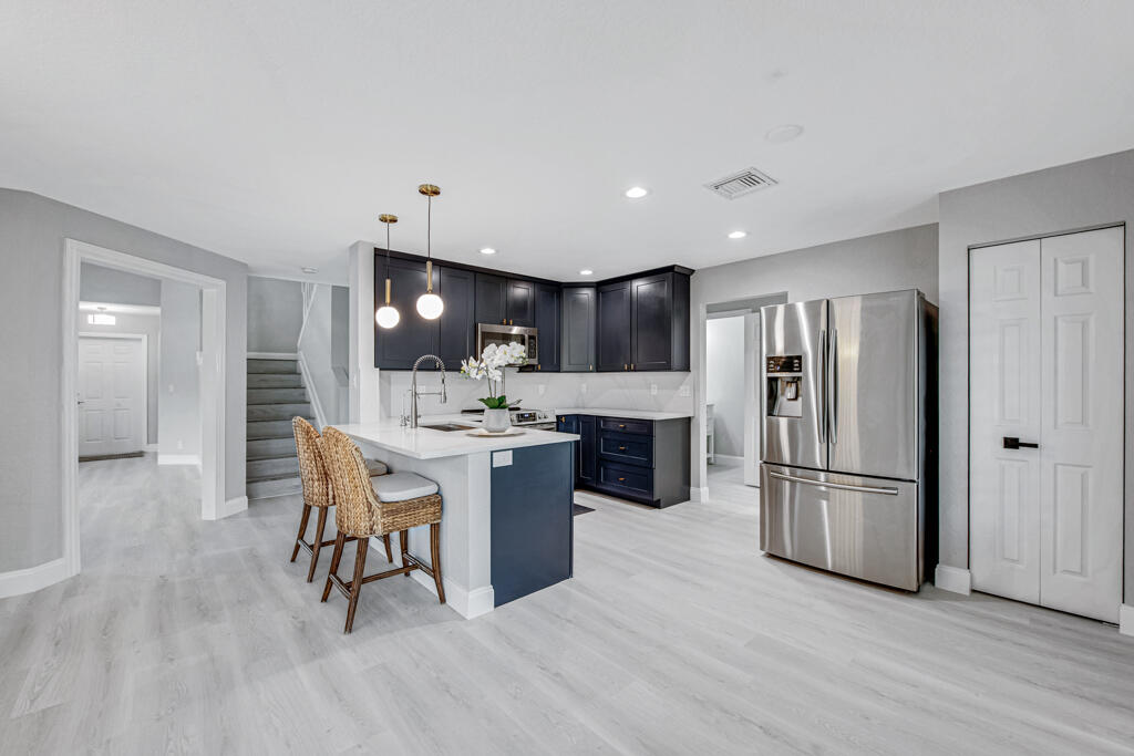 MARTINS CROSSING - Residential