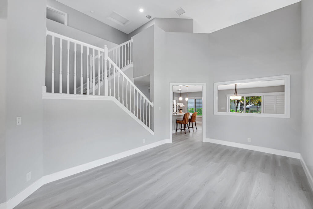 MARTINS CROSSING - Residential