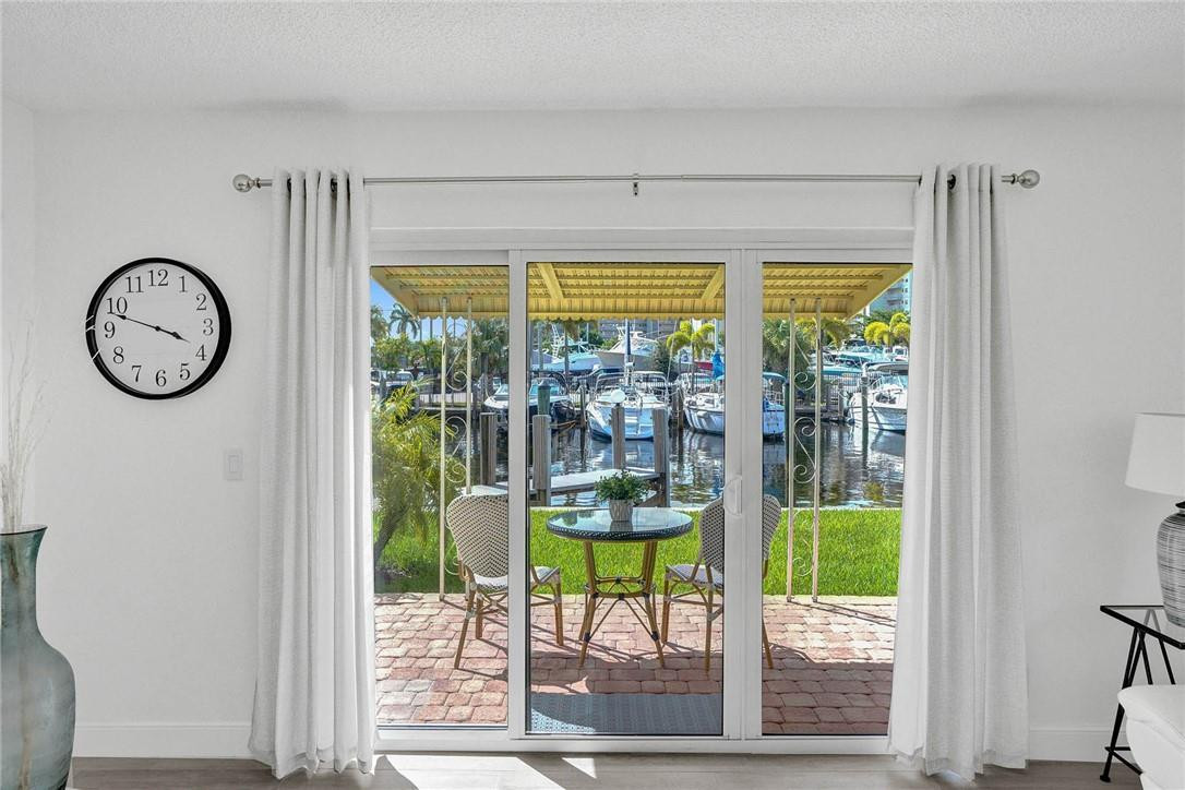 Santa Barbara Shores - Residential