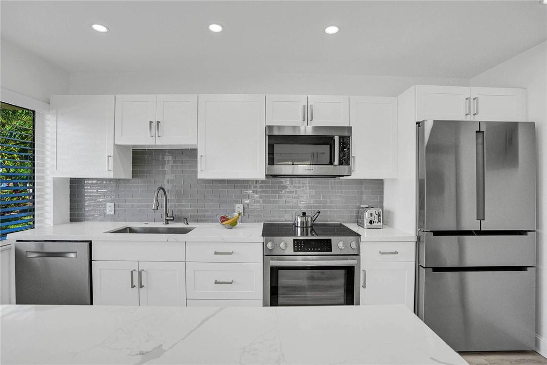 Santa Barbara Shores - Residential