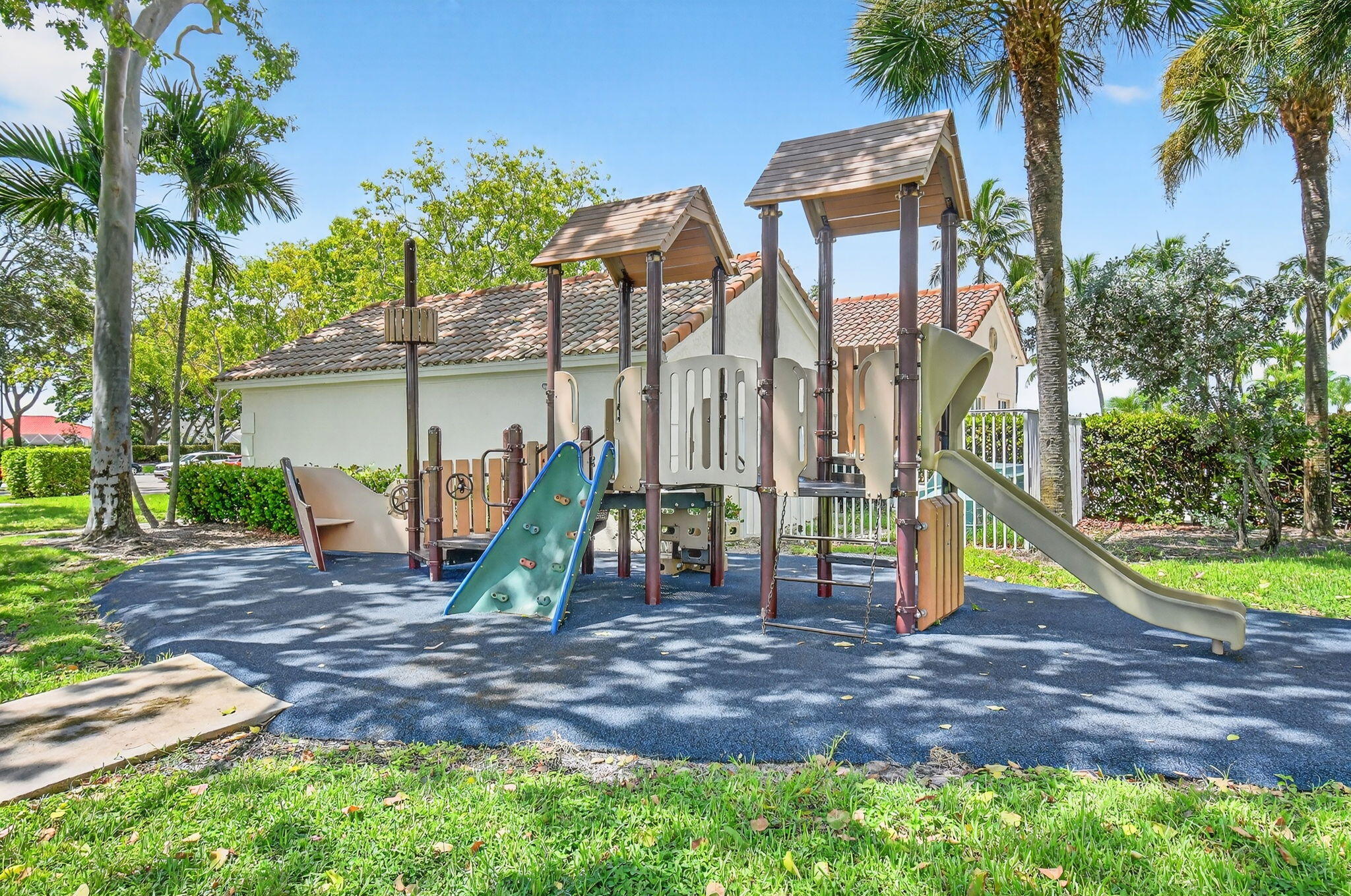 LAKE CHARLESTON TR Z - Residential