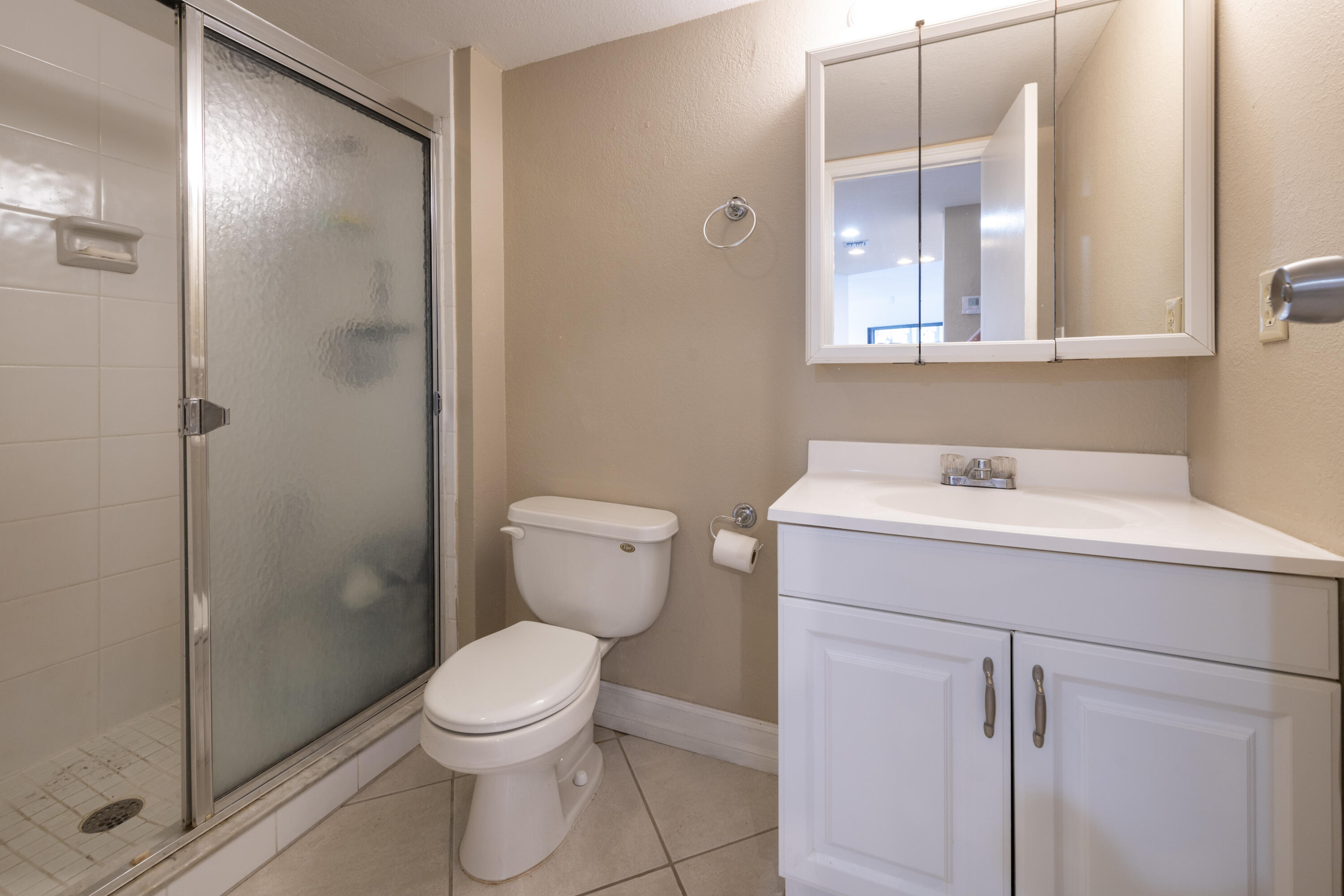 ENVIRON I CONDO 9 - Residential Lease