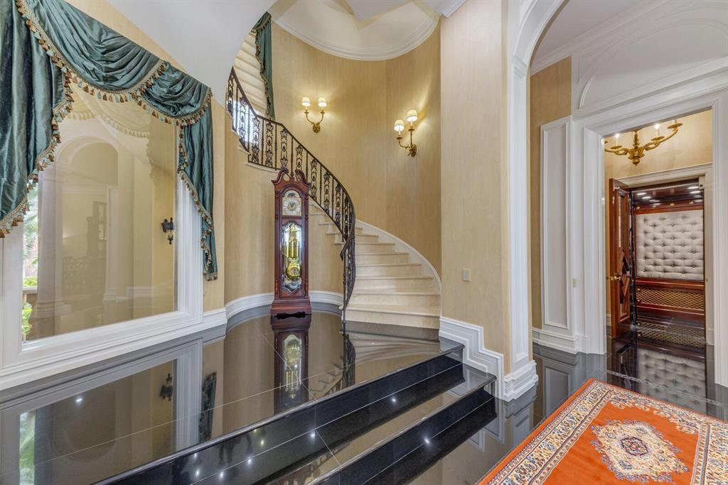 OCEAN PLACE ESTATES - Residential