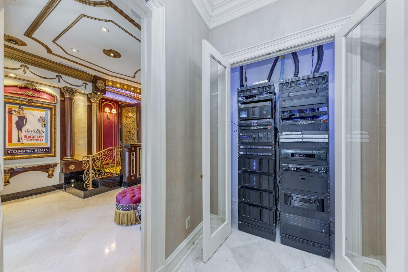 OCEAN PLACE ESTATES - Residential