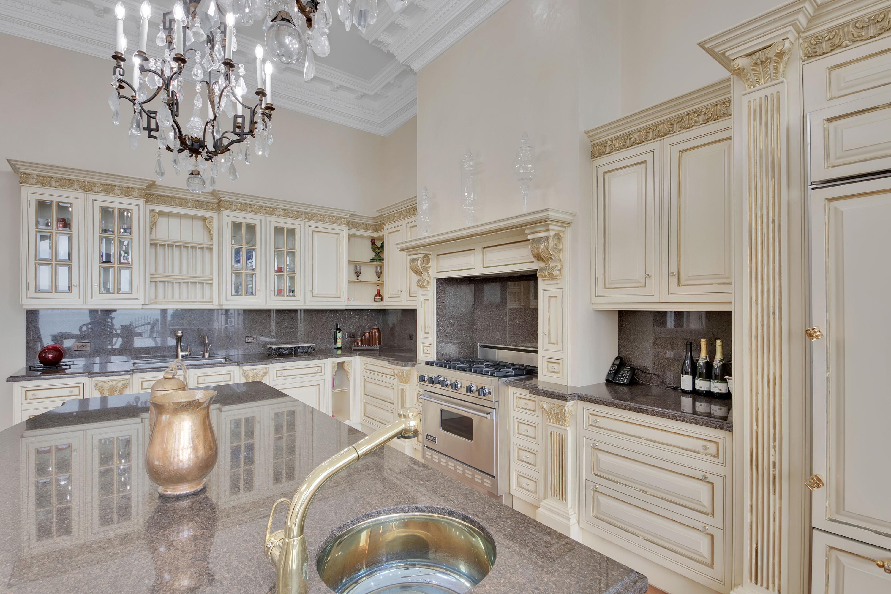 OCEAN PLACE ESTATES - Residential