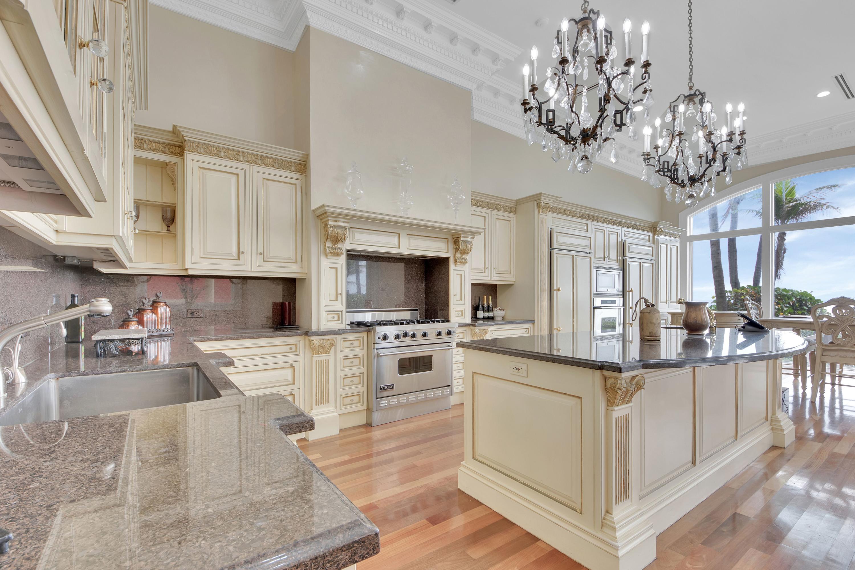 OCEAN PLACE ESTATES - Residential
