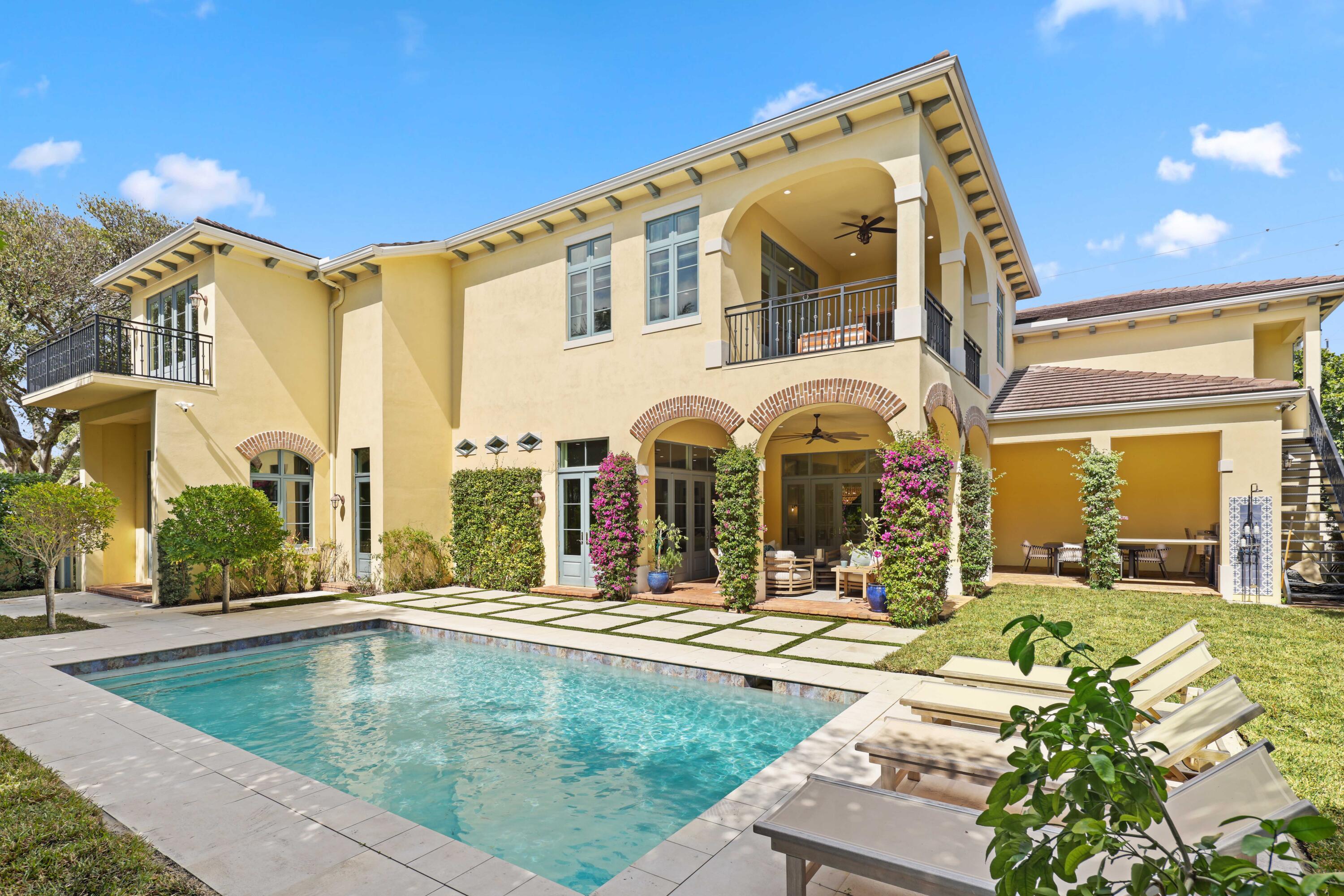 BOCA RATON RIVIERA UNIT C - Residential