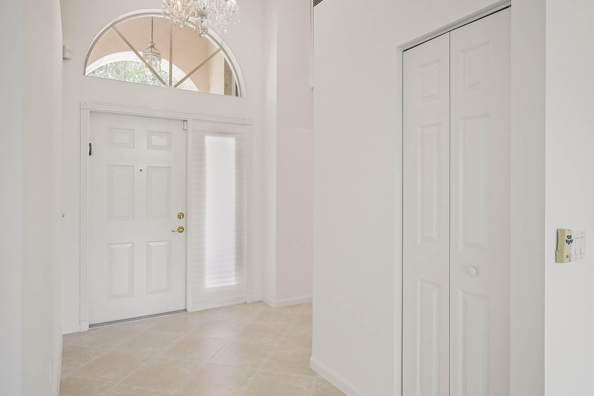 VALENCIA ISLES 3 - Residential