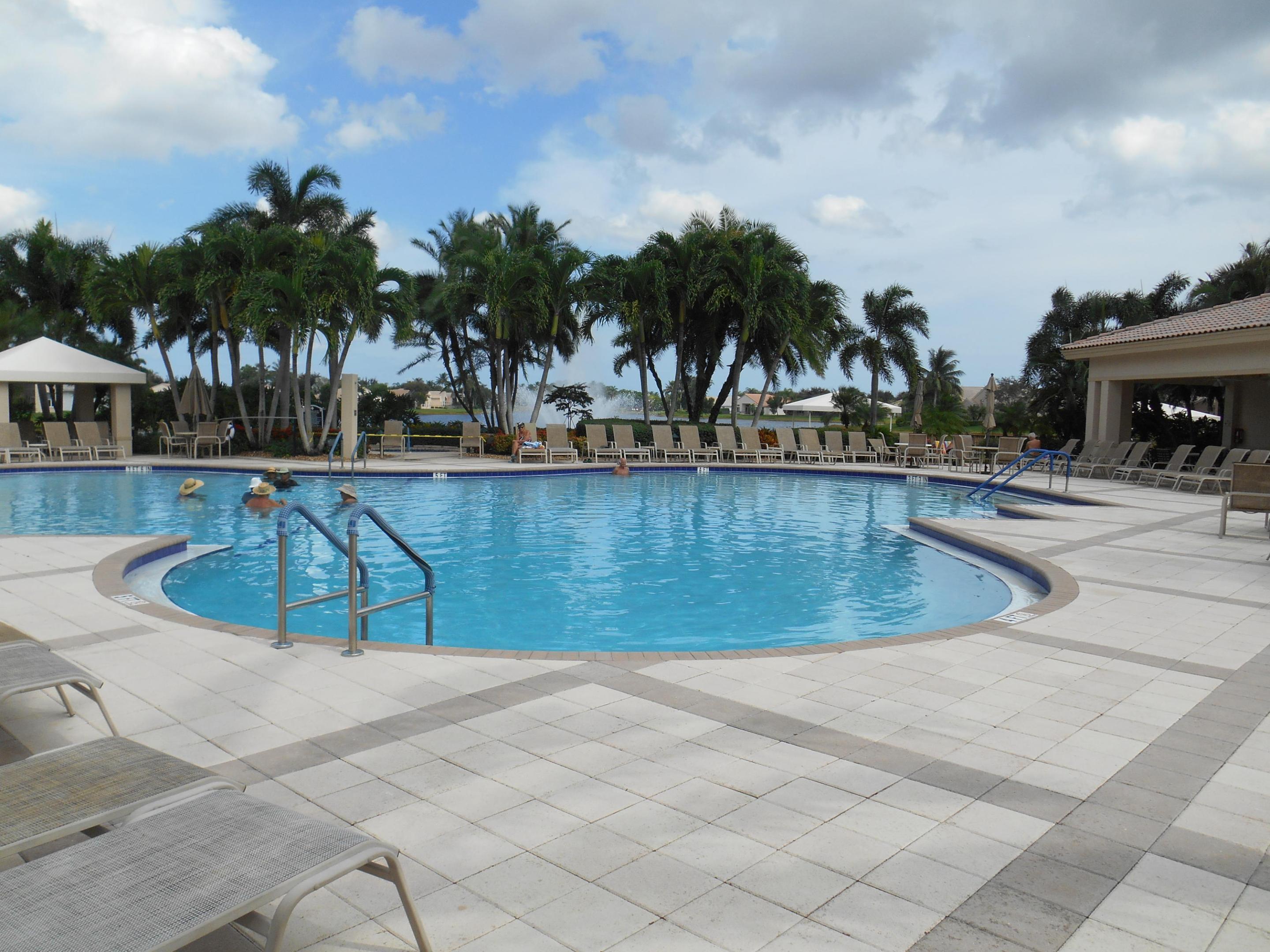 VALENCIA ISLES 3 - Residential