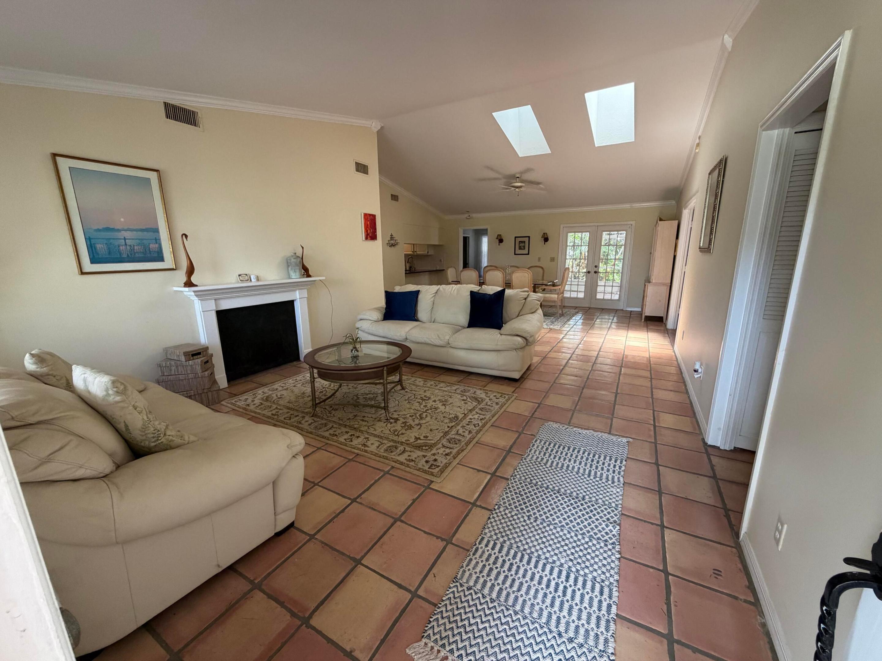 ROYAL POINCIANA PARK NO 2 - Residential