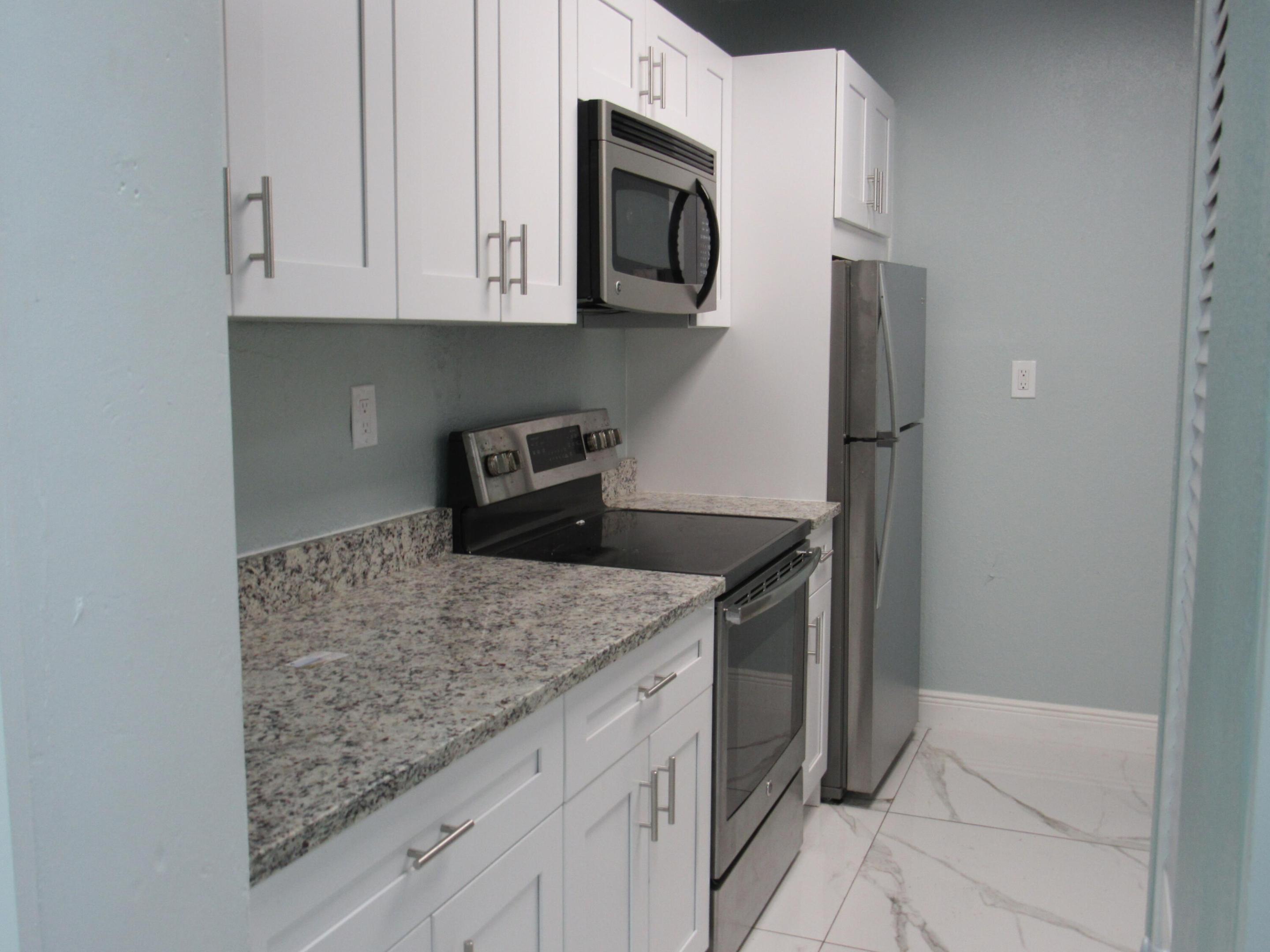 BERGANTINO EST - Residential Lease
