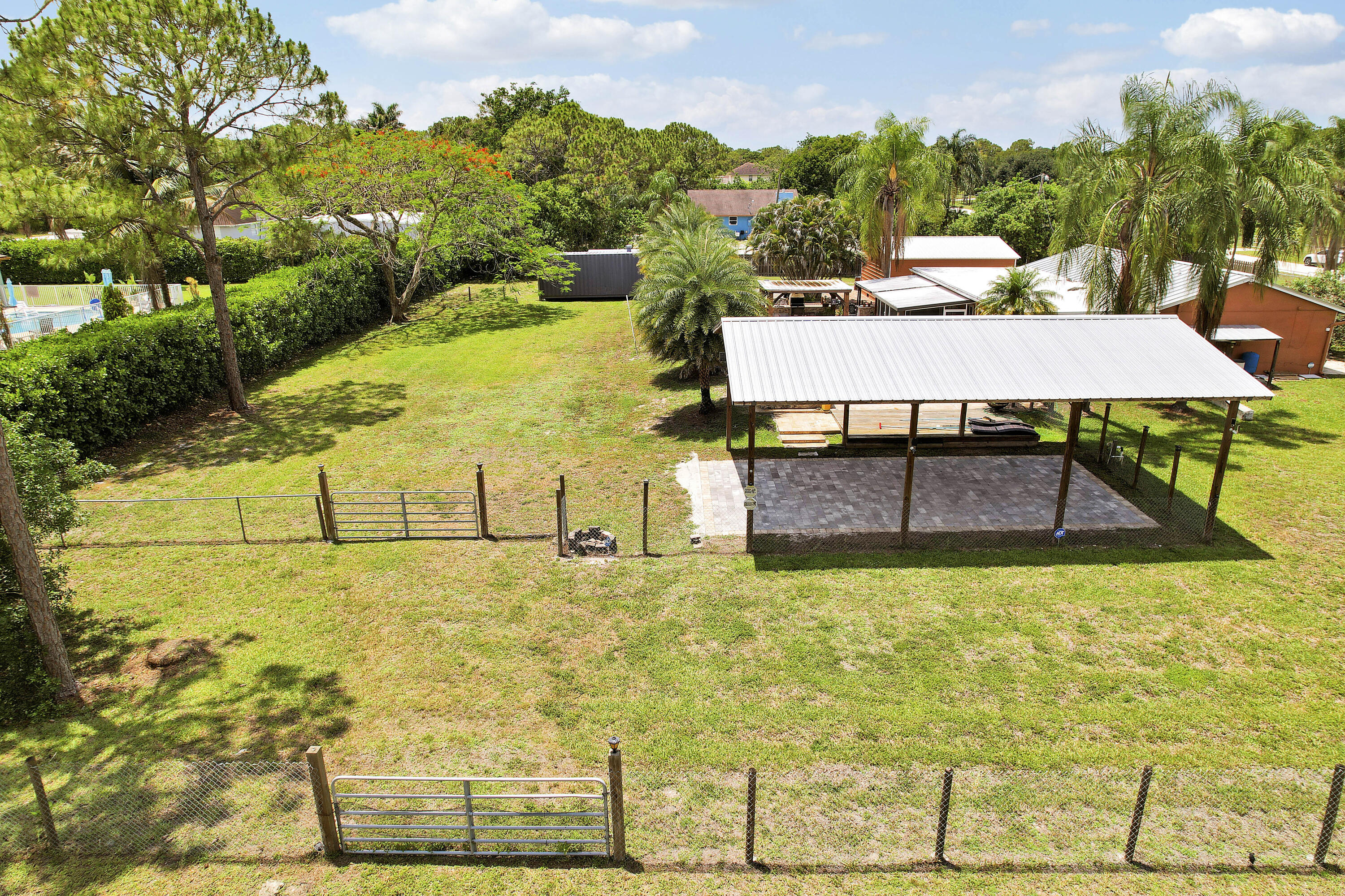 The Acreage - Residential