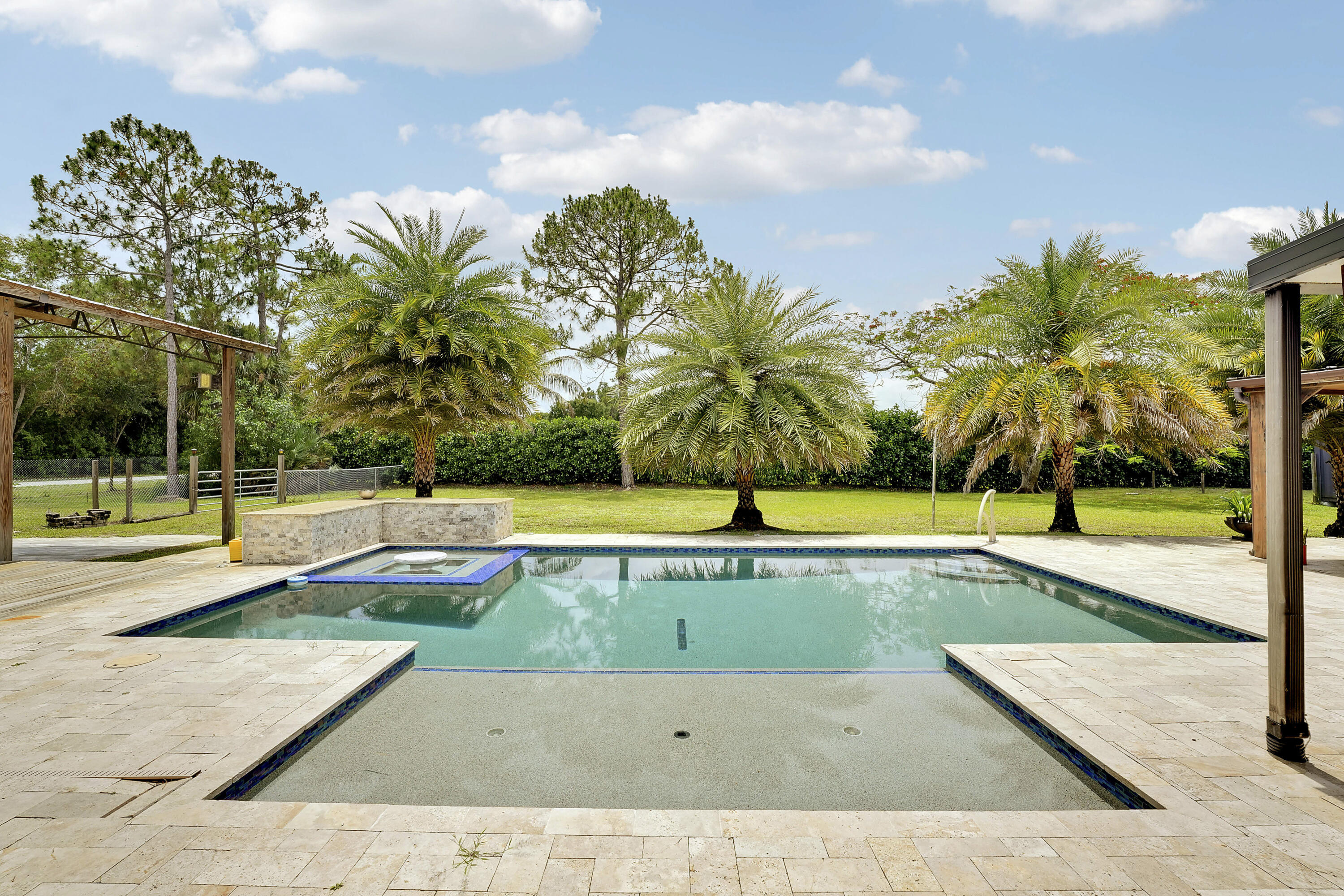 The Acreage - Residential