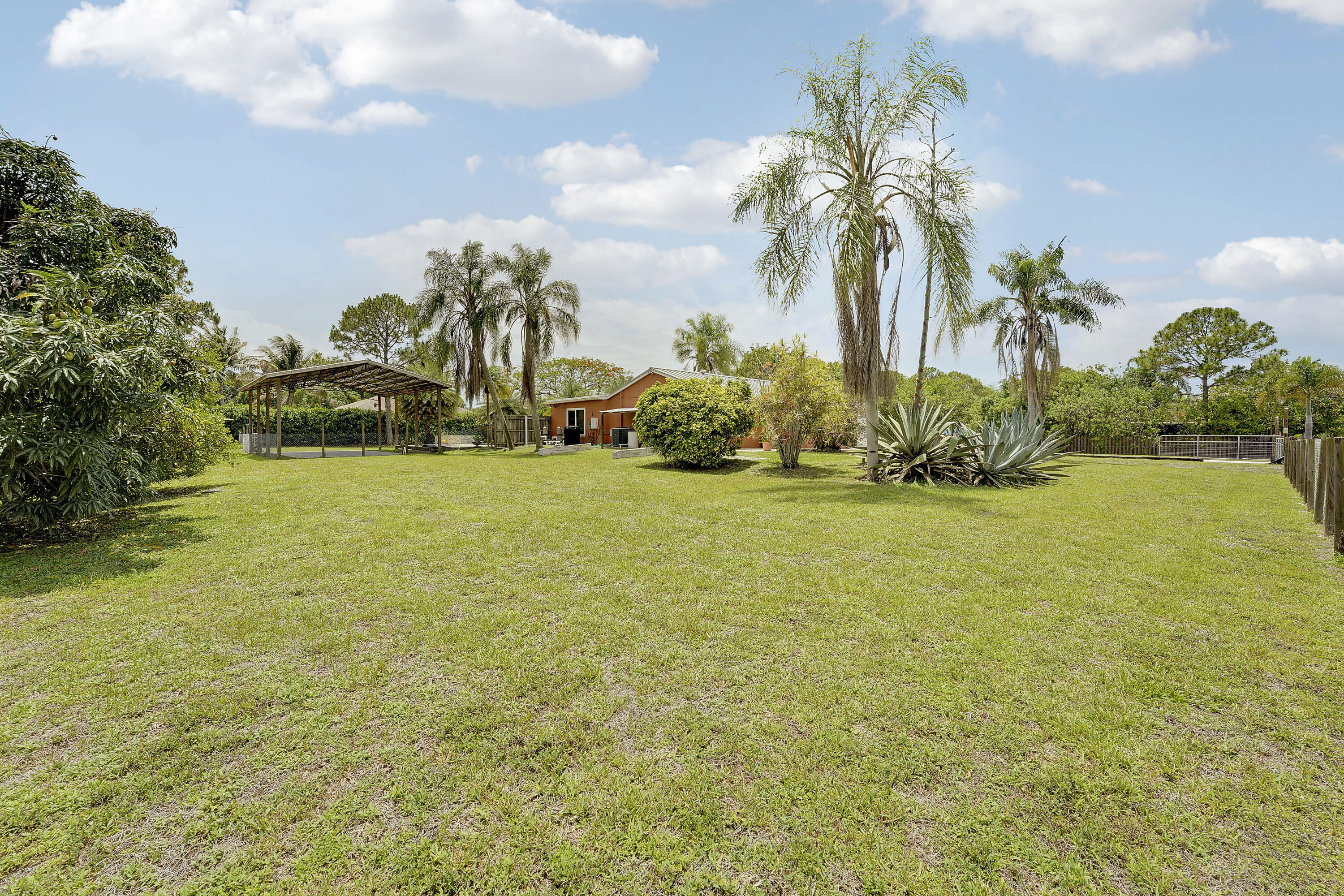 The Acreage - Residential