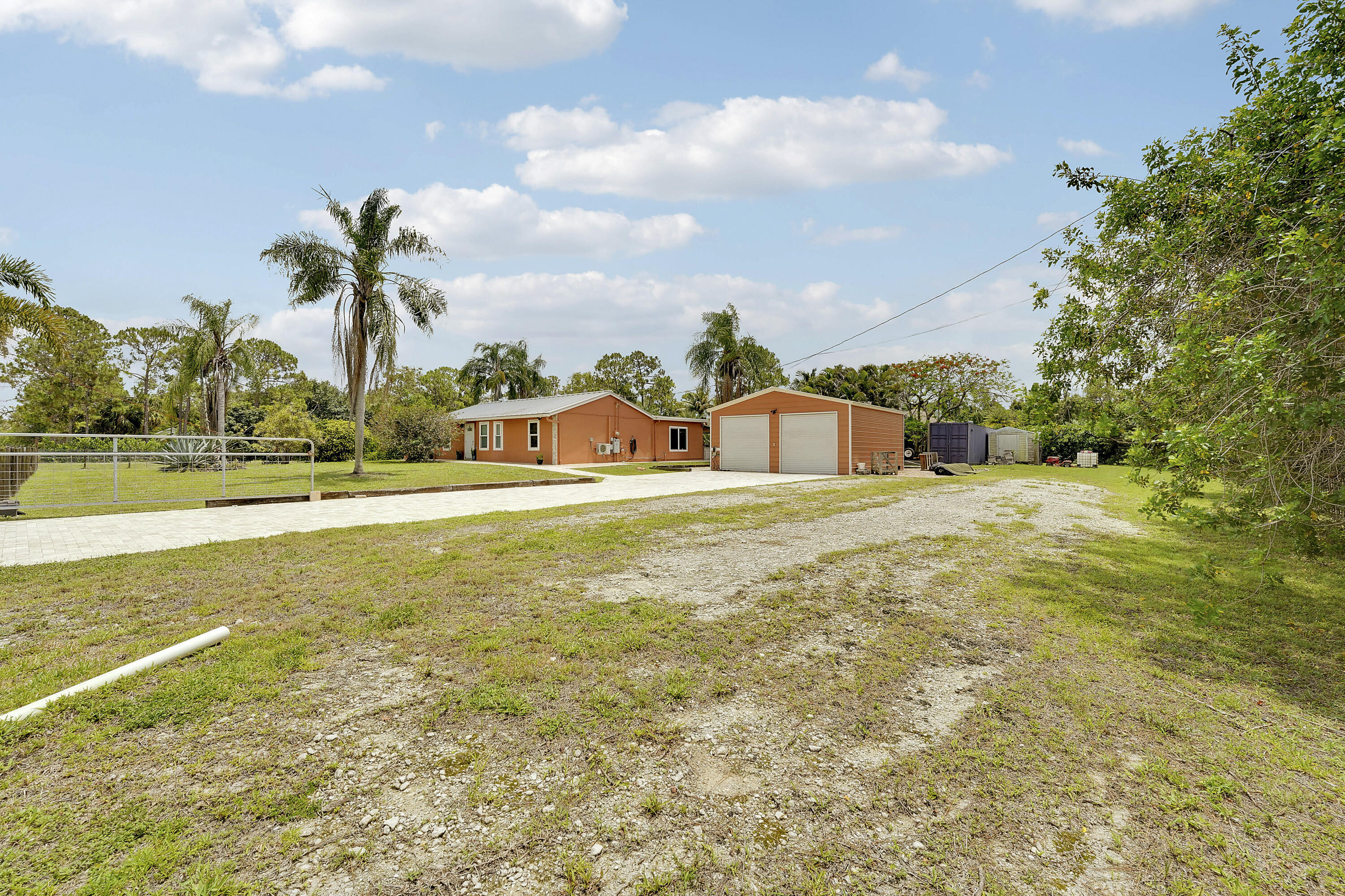The Acreage - Residential