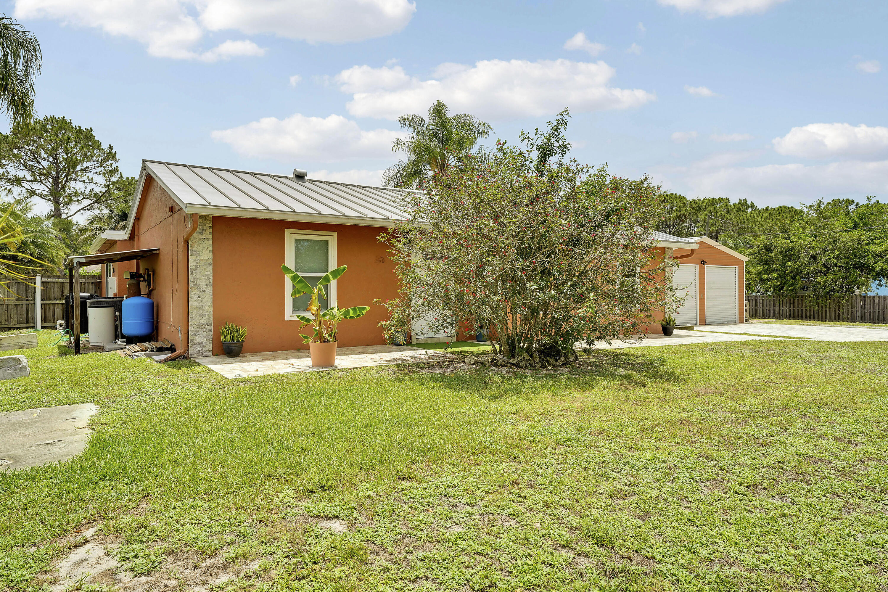 The Acreage - Residential