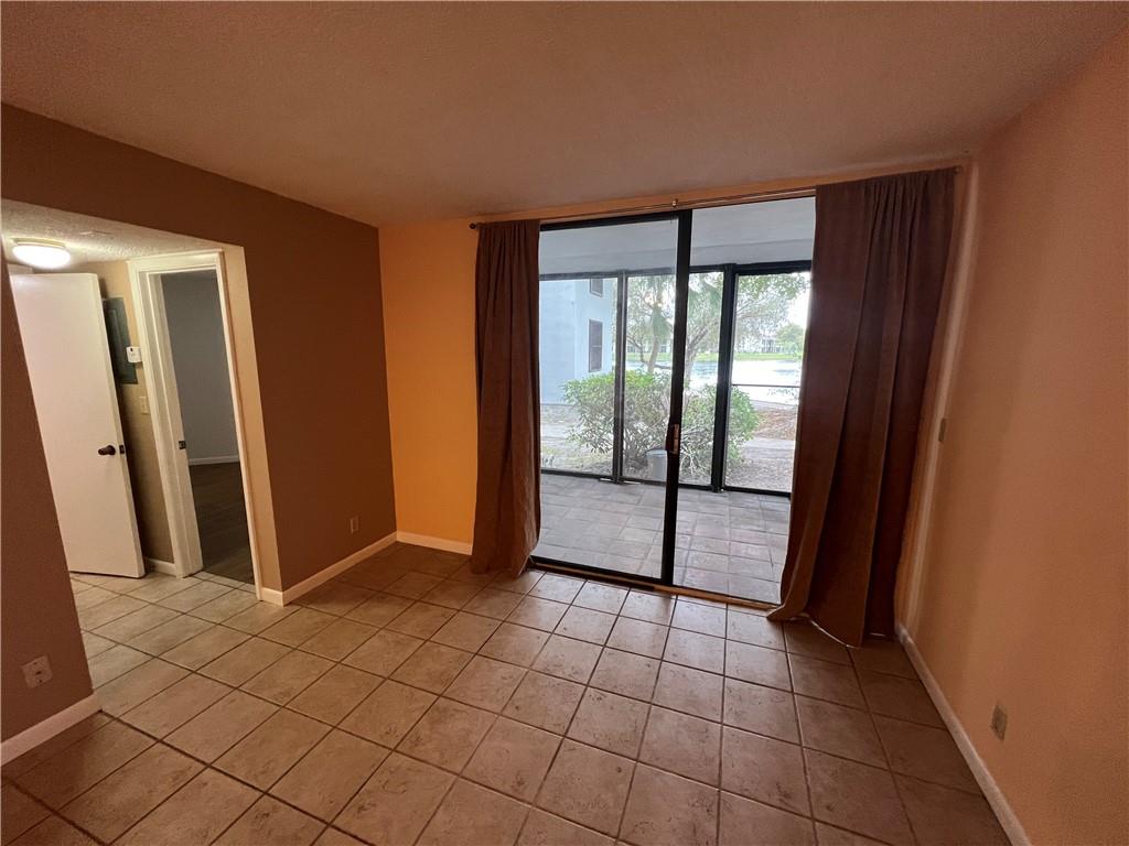 LAKE POINTE 7 CONDO - Residential