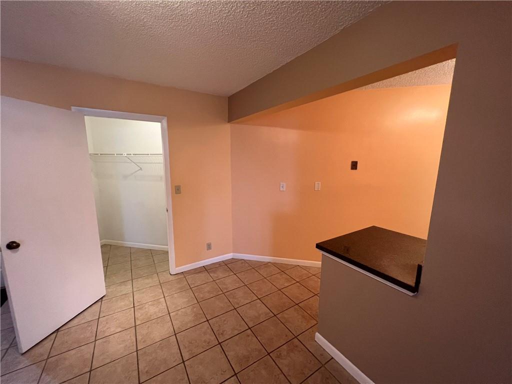 LAKE POINTE 7 CONDO - Residential