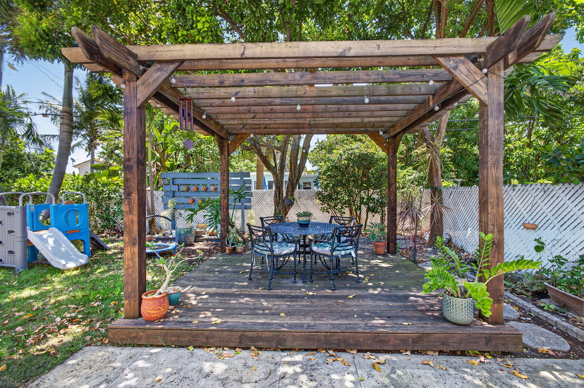 COLLEGE PARK - Residential