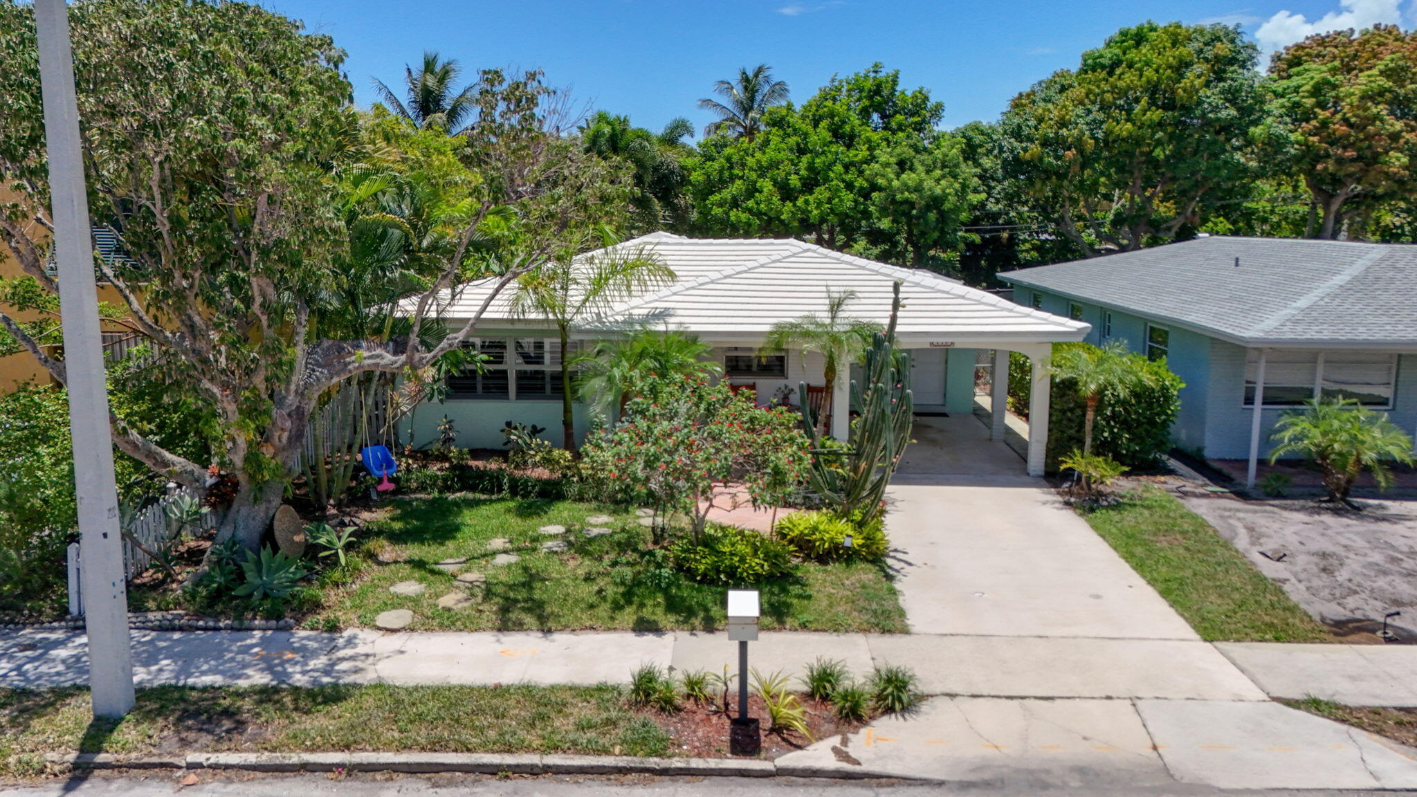 COLLEGE PARK - Residential