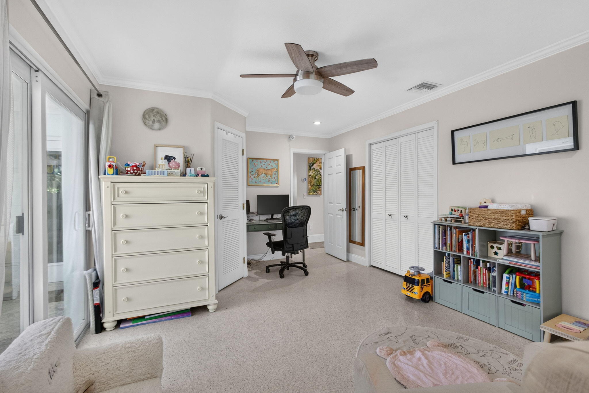 COLLEGE PARK - Residential