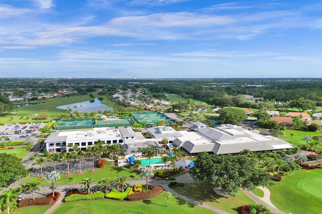 BOCA WOODS COUNTRY CLUB - Residential