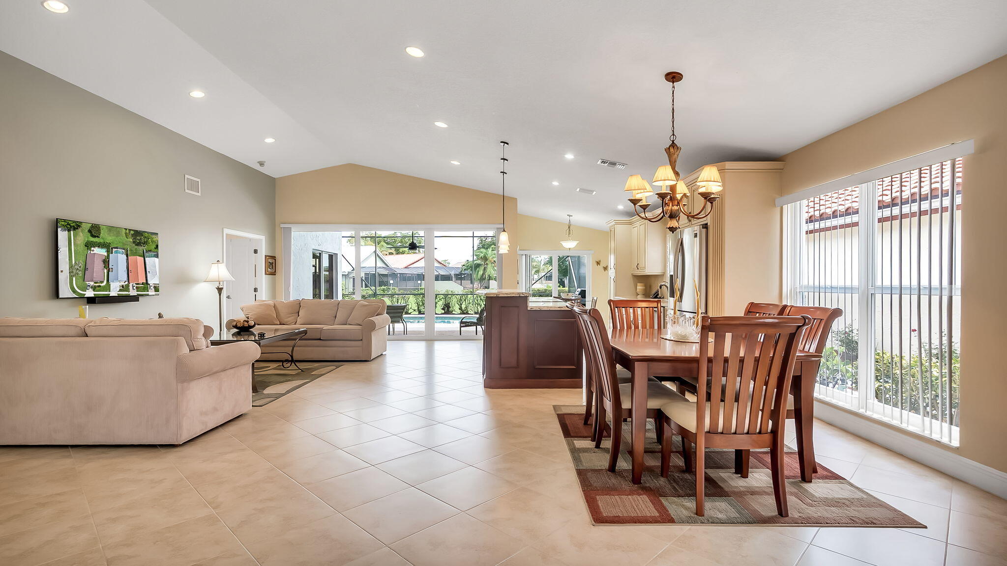 BOCA WOODS COUNTRY CLUB - Residential