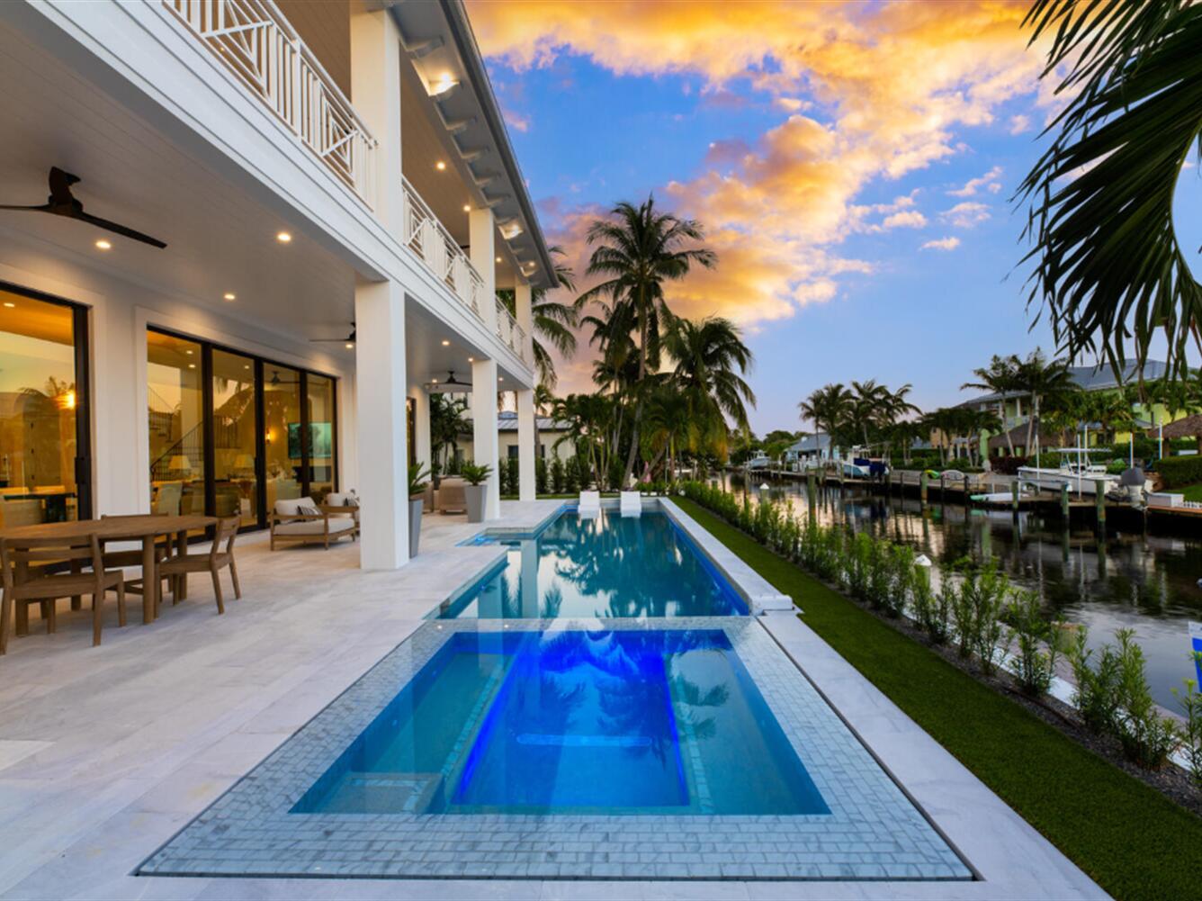 NORTH PALM BEACH VILLAGE OF 2 - Residential