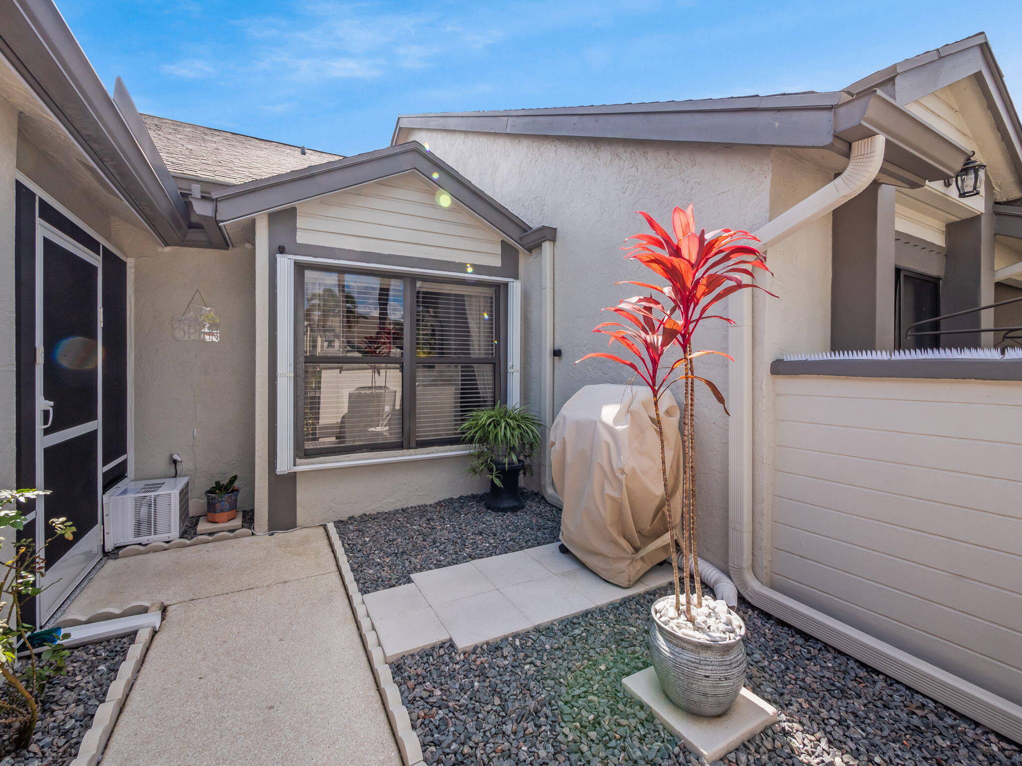 LANDINGS AT RIVER BRIDGE - Residential