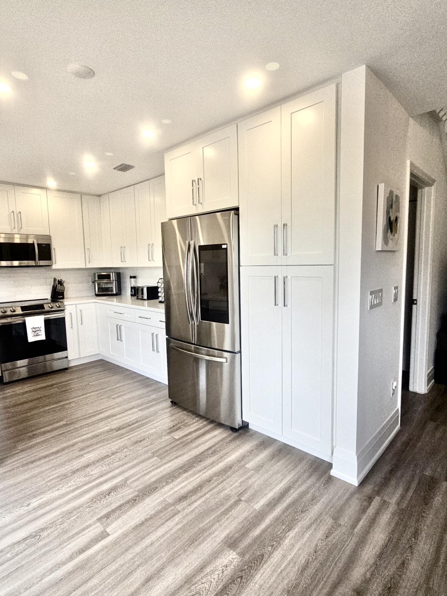 LANDINGS AT RIVER BRIDGE - Residential