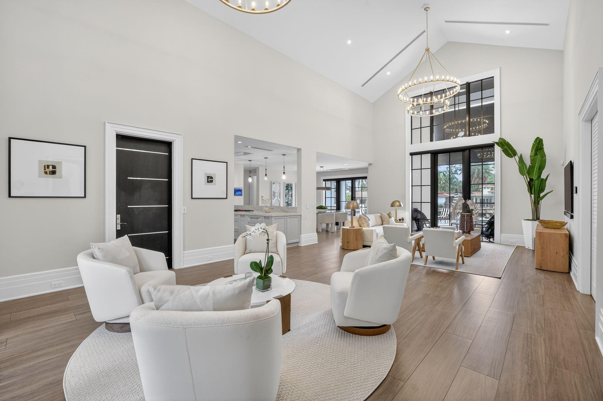 Venice 6-4 B - Residential