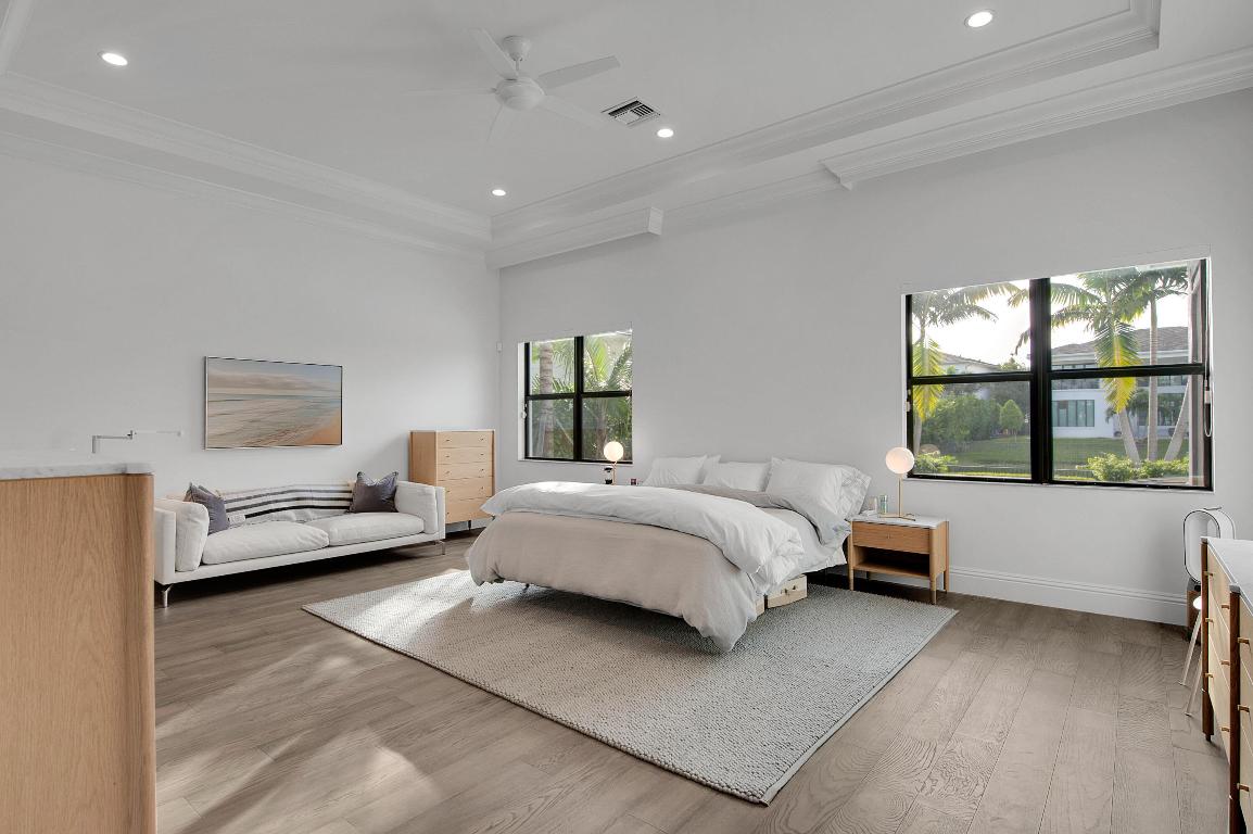 ROYAL PALM POLO - Residential