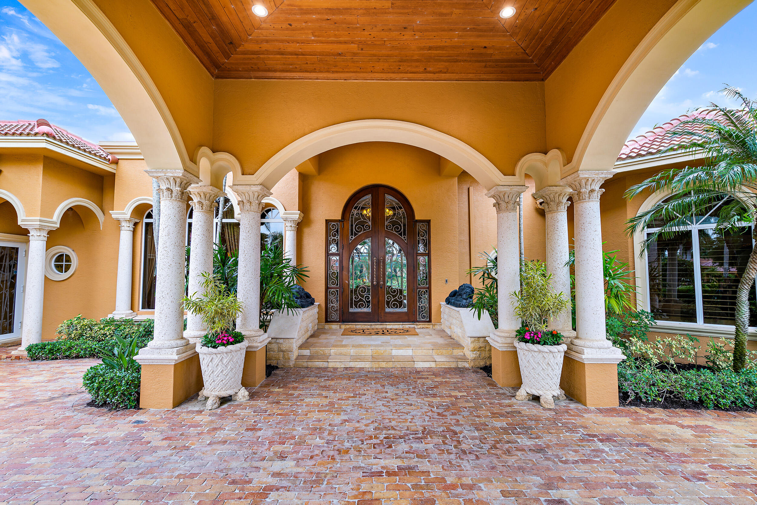 IBIS GOLF AND COUNTRY CLUB - Eagle's Isle - Residential