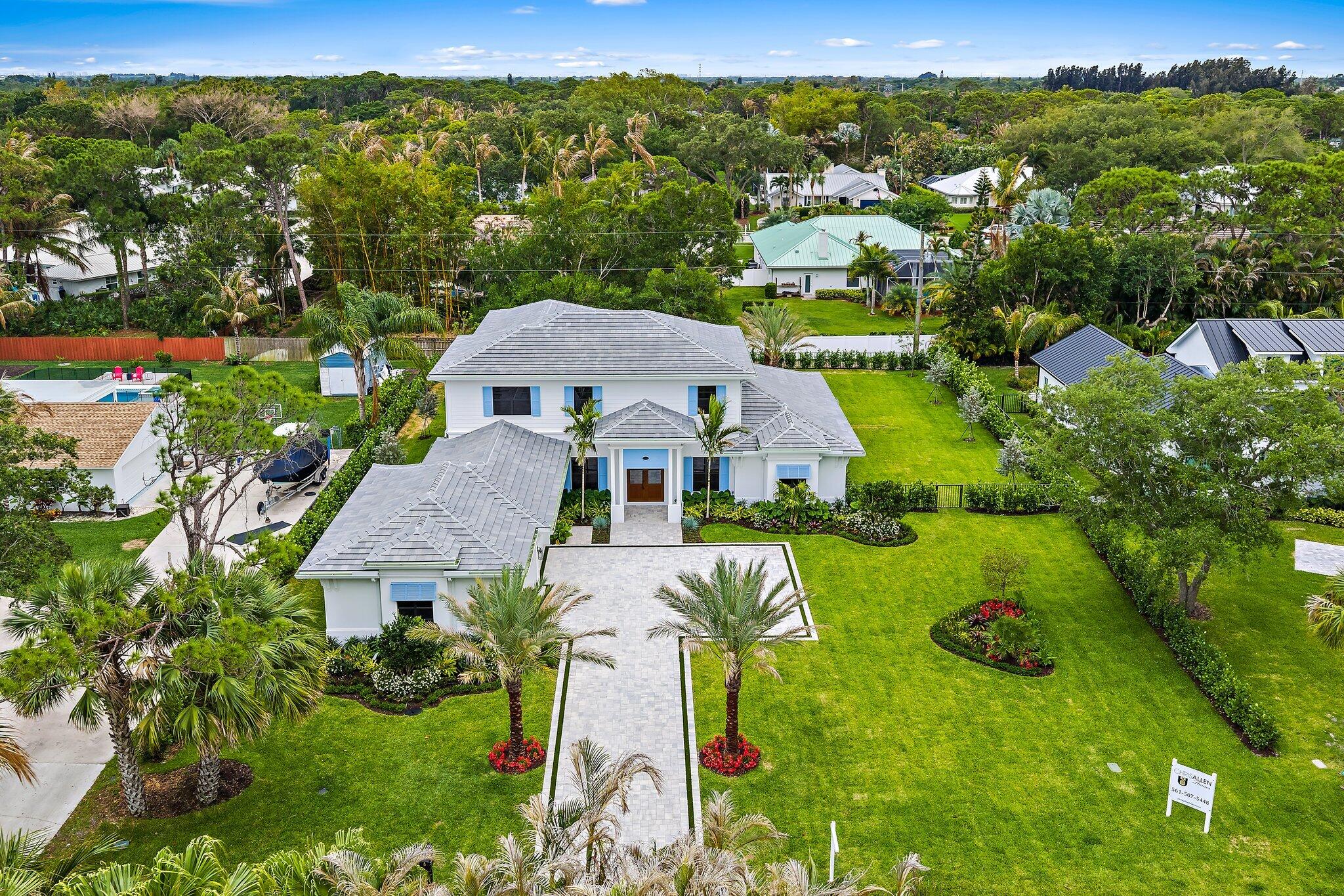PENNOCK POINT - Residential