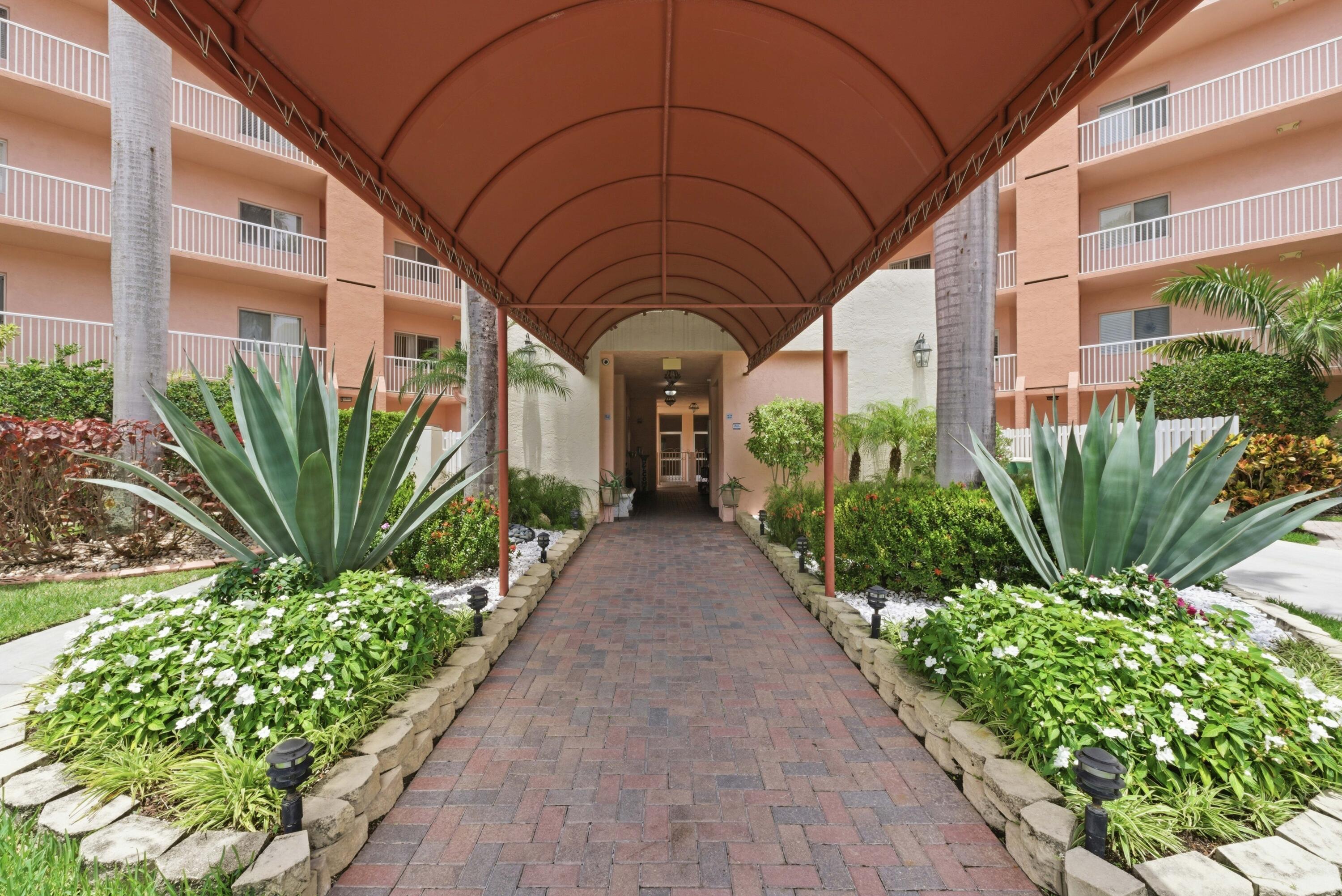 YARDLEY CONDOMINIUM E - Residential Lease